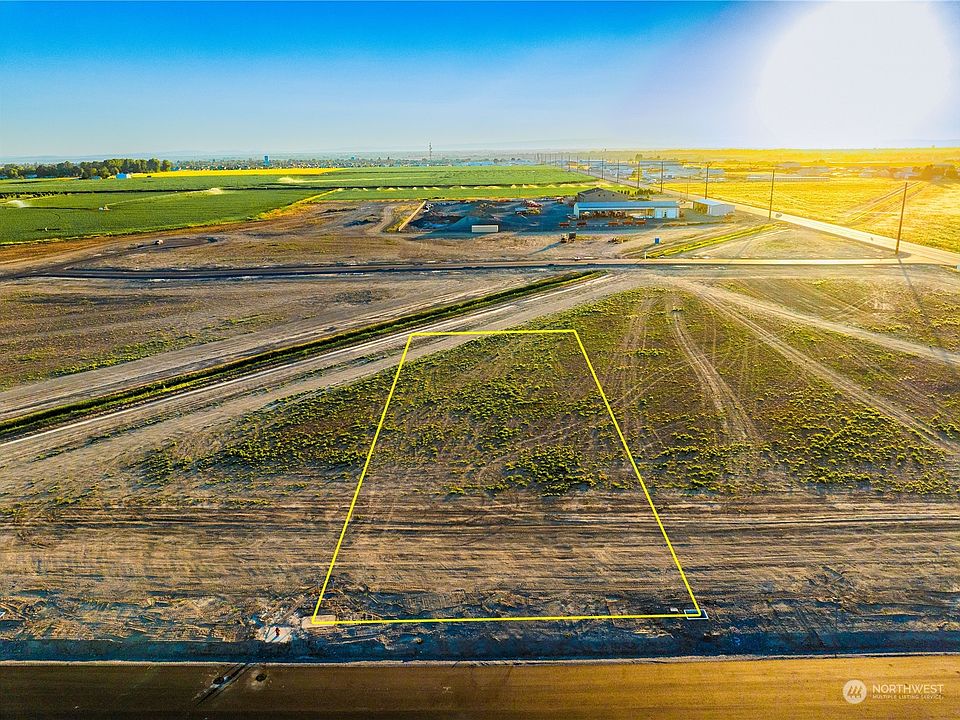 1st image of 118 Legacy Lane
