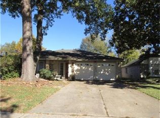 7223 Echo Pines Dr, Humble, TX 77346