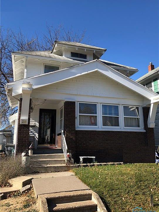1st image of 218 Valleywood Dr