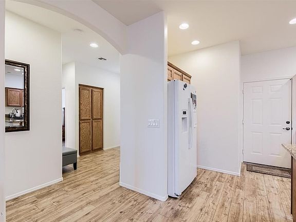 2nd image of 10960 E Monte Ave Unit 211