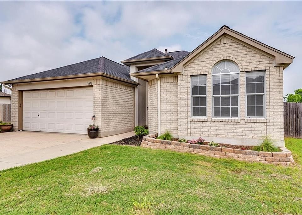 1st image of 3016 Bradford Park Dr