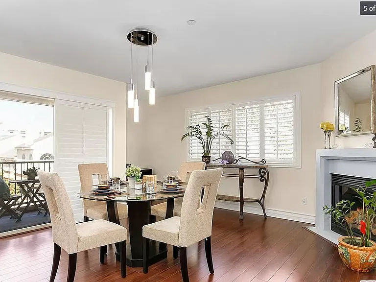 936 N Hudson Ave #301 — Photo 5