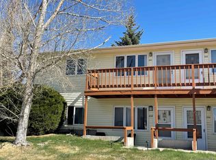 230 E Carlson St, Cheyenne, WY 82009