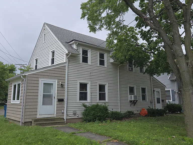 1468 F St — Photo 27
