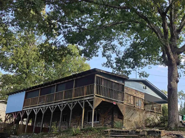 406 Cottonwood St, Hot Springs, AR 71913