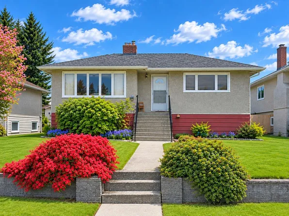 4557 Venables St, Burnaby, BC V5C 3A6