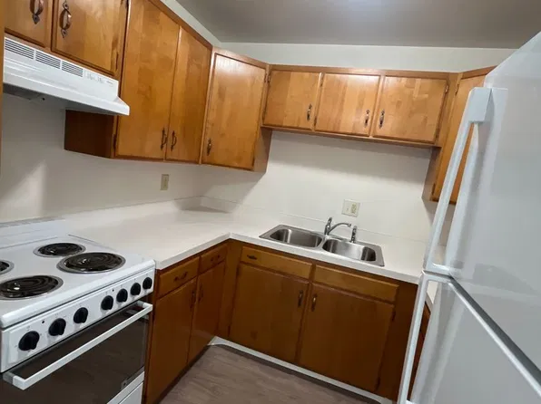 Jefferson Towers, 5755 W 37th Ave #303, Denver, CO 80212