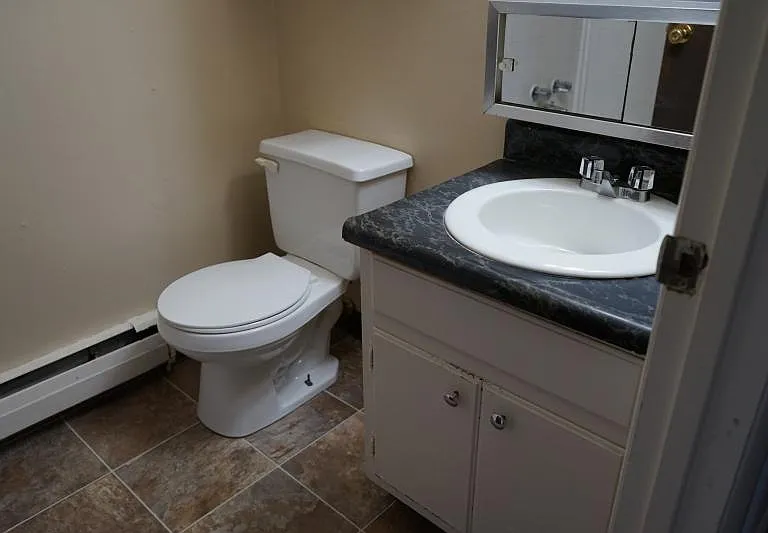 707 Fairmont Dr — Photo 6