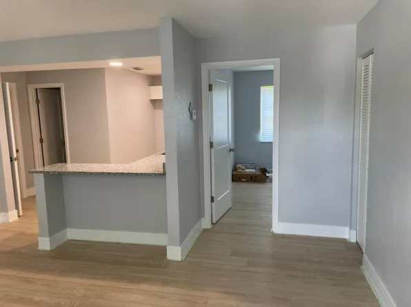 935 Market St #935, West Palm Beach, FL 33401