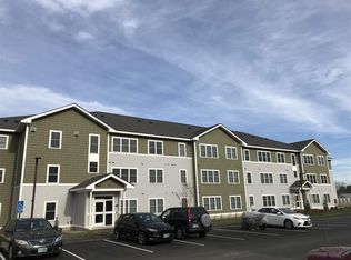 52 E Ridge Dr, Milford, NH 03055