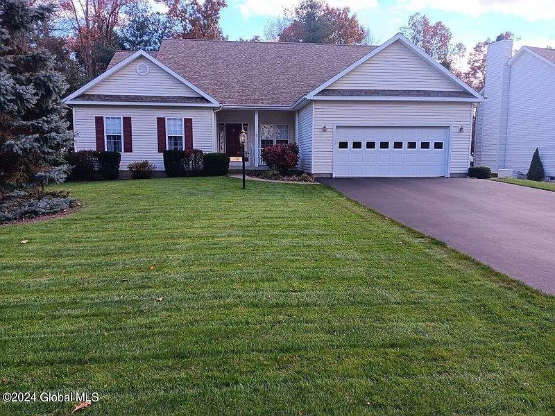 2nd image of 6 Springfield Drive