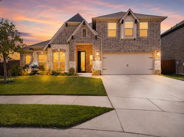 8901 Caymen St, Argyle, TX 76226
