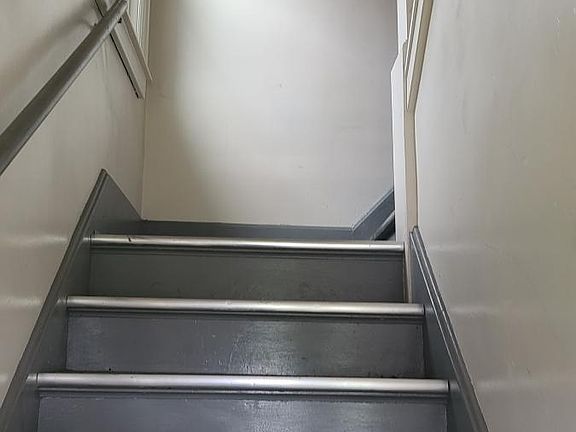 4th image of 1725 Virginia Park St