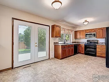 2804 Redwing Rd — Photo 9