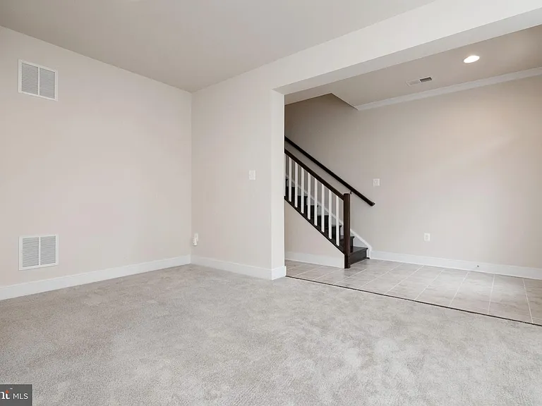 316 Hendrix Ave — Photo 6