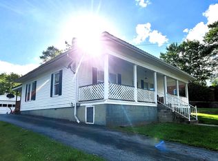 289 Meadow Bridge Rd, Meadow Bridge, WV 25976