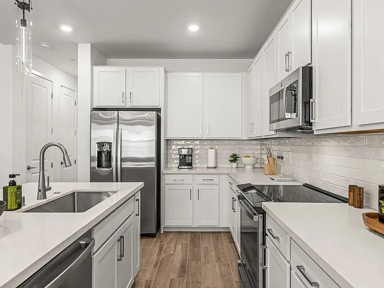 1503 Melodic Lark Dr — Photo 10
