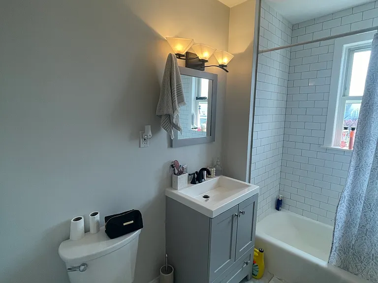 87 Winthrop Shore Dr #1 — Photo 7