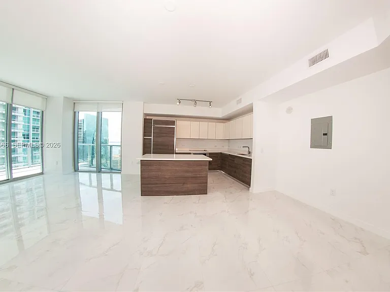 1100 S Miami Ave #4001 — Photo 4