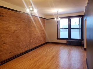 506 1/2 E 4th St #D, Duluth, MN 55805