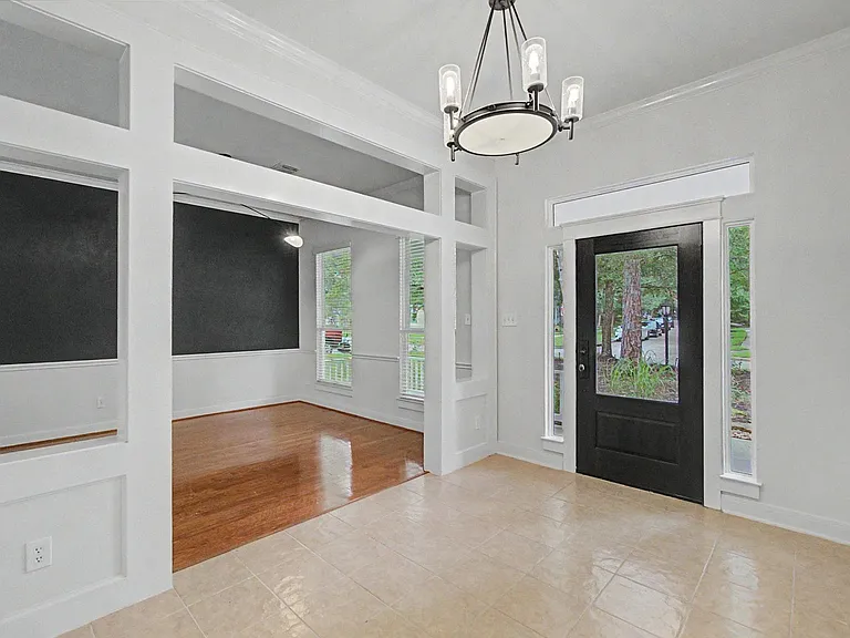 158 Lattice Gate St — Photo 4