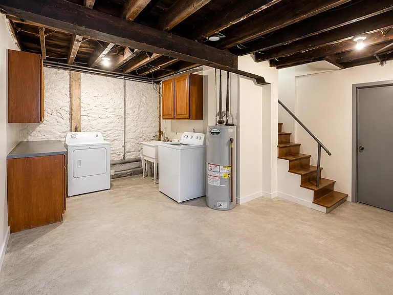 146 Vassar St #3 — Photo 12