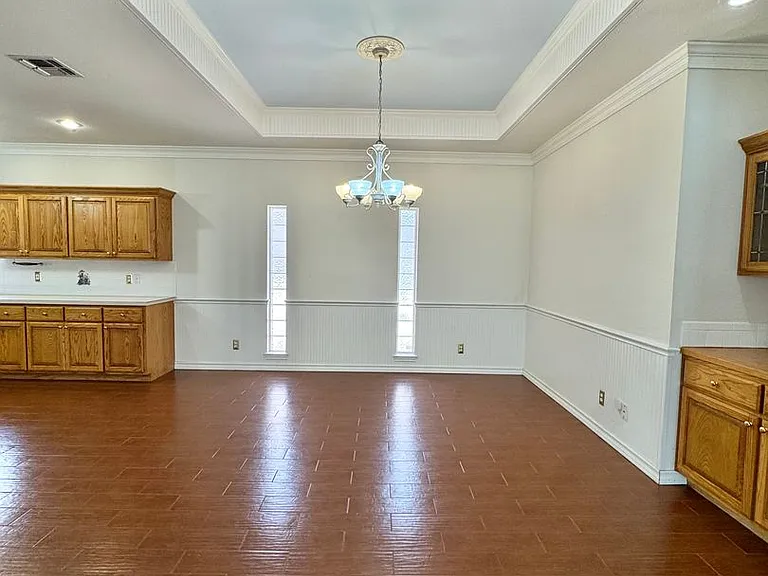 1 Southridge Dr — Photo 11