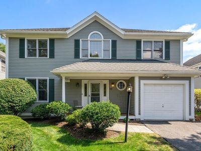 17 Dickson Ln, Weston, MA, 02493