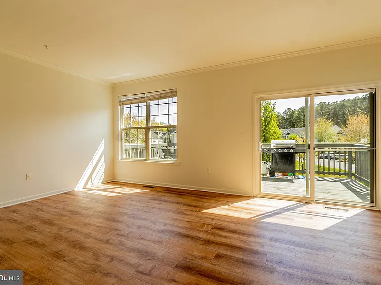 15304 Pocopson Creek Way — Photo 8