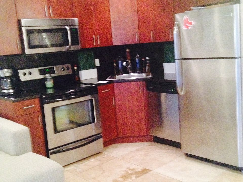 1st image of 1900 NE 46th St APT A3