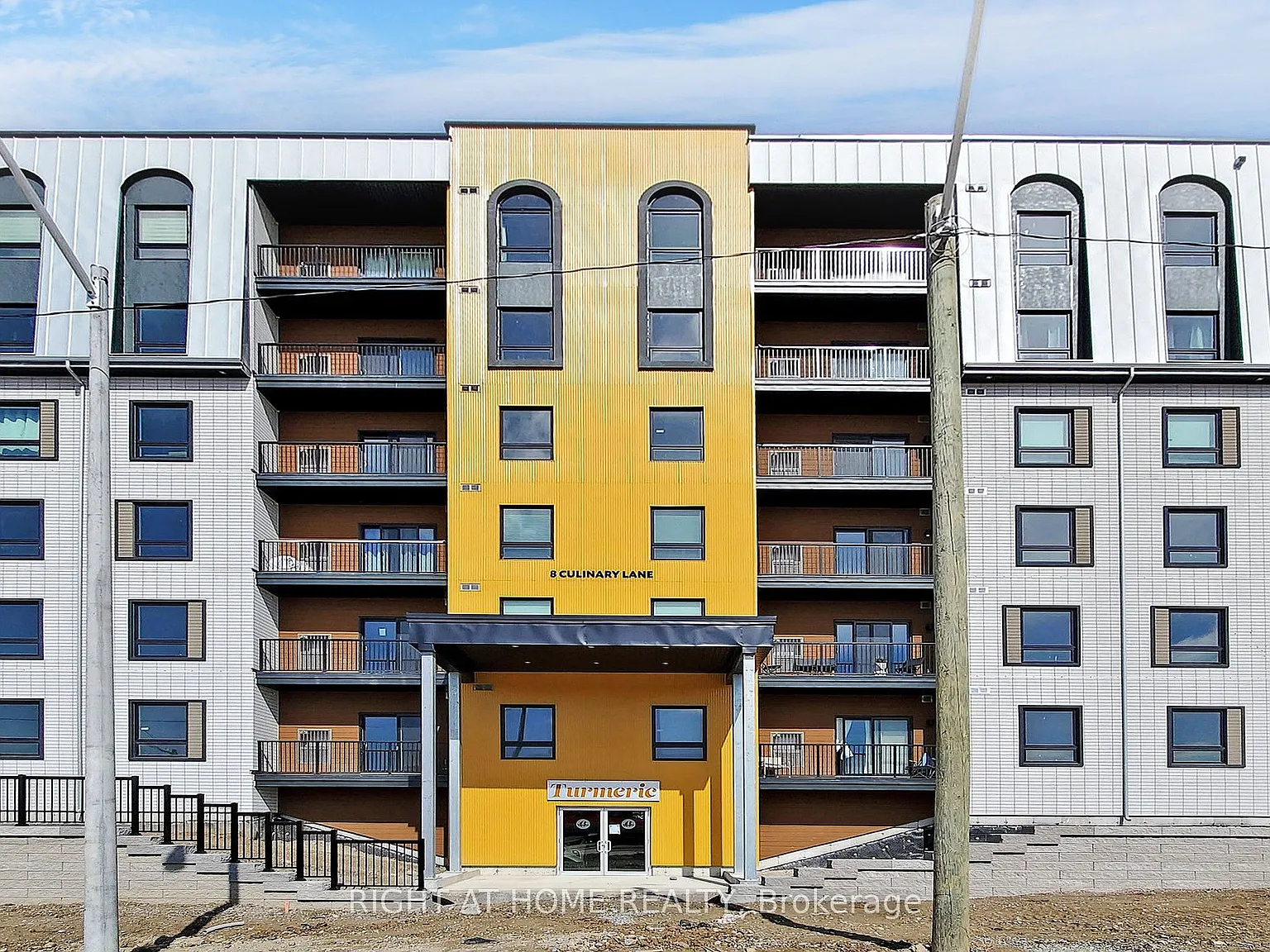 2 bed, $2,500 — Photo 1