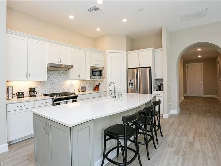 9716 Everglades Dr — Photo 32