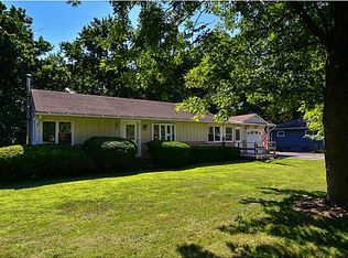 9302 N Florence Rd, Pittsburgh, PA 15237