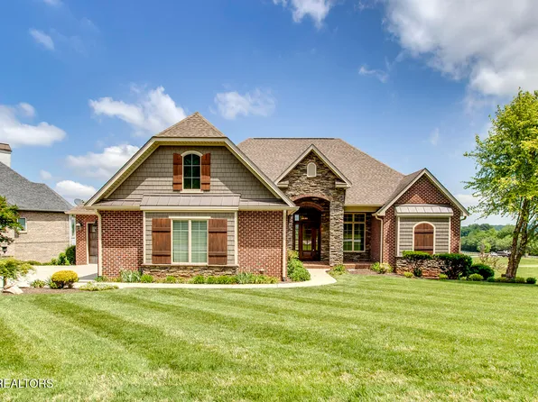 124 Eagle Cir, Vonore, TN 37885