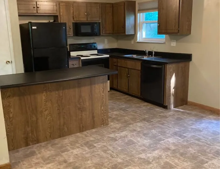 228 Green Jade Estates Dr — Photo 2
