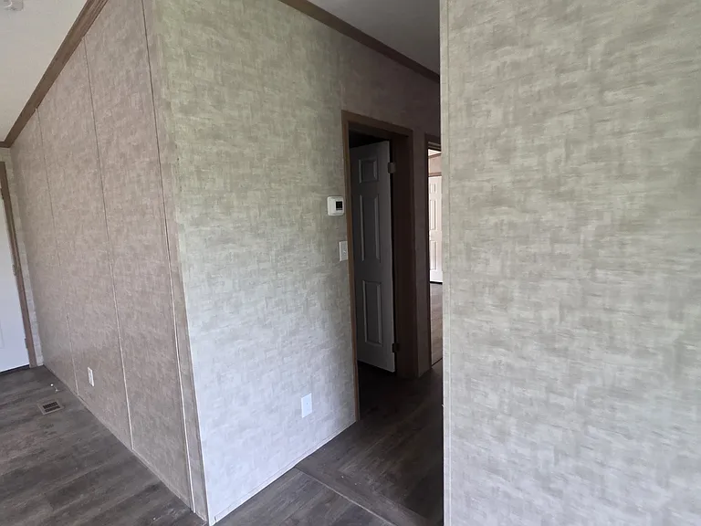 9091 Williams Rd — Photo 11