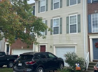 42769 Shaler St, Chantilly, VA 20152