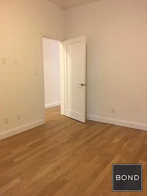 Rented by Bond New York | media 10