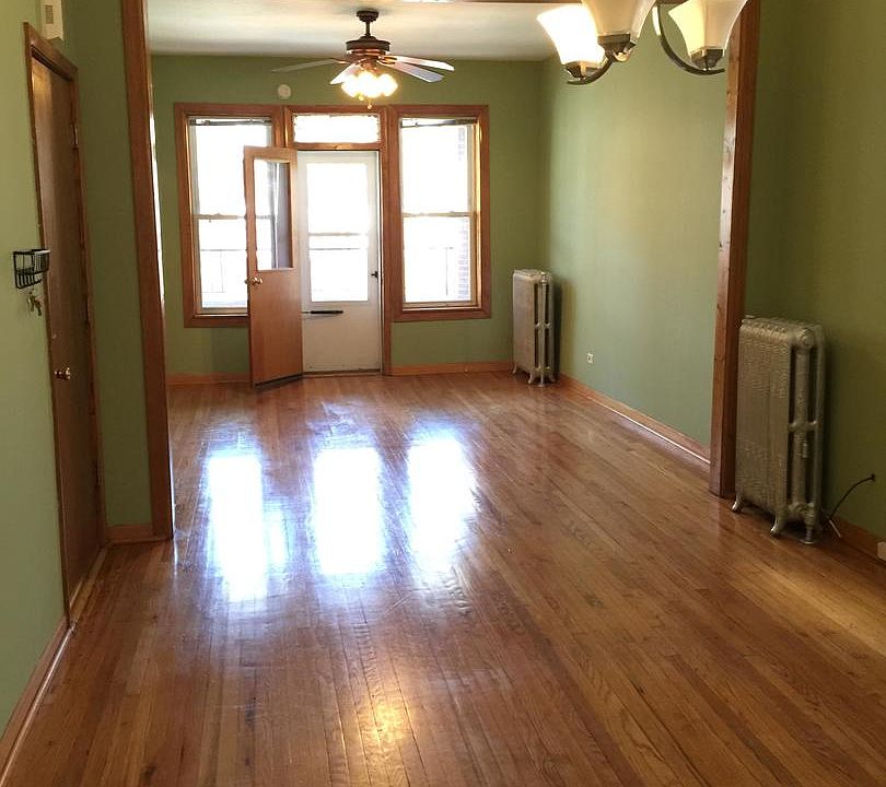 1st image of 848 N Oakley Blvd #2