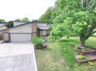 8614 E 77th Pl, Tulsa, OK 74133