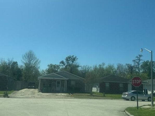 2729 Bayou Carencro Dr, Marrero, LA 70072