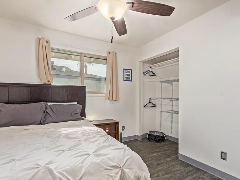 1922 E Laguna Dr — Photo 19