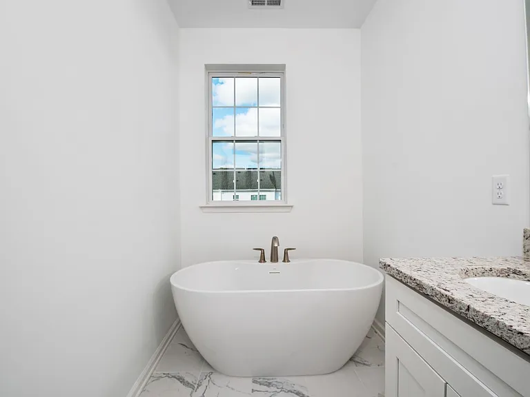 Virtue Rd — Photo 19