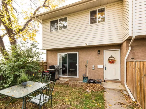 1915 S 18th Ave N #1, Lethbridge, AB T1H 4V6