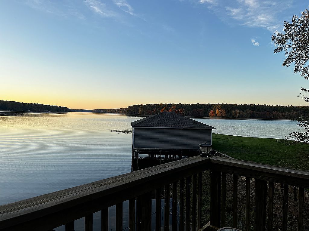 2618 Oxford Dr, Sutherland, VA 23885 Zillow