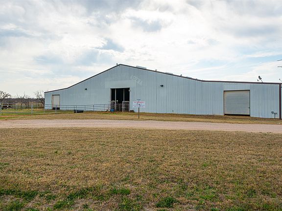 2nd image of 4609 Us Highway 277 S