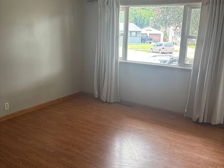 804 S Mable Ave — Photo 5