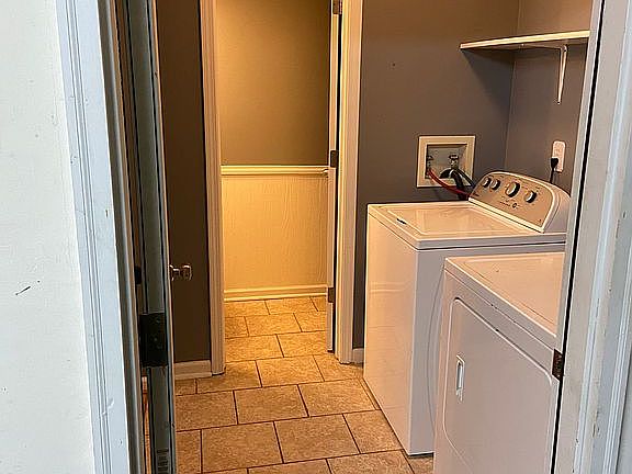 4th image of 6598 Largo Ln #260