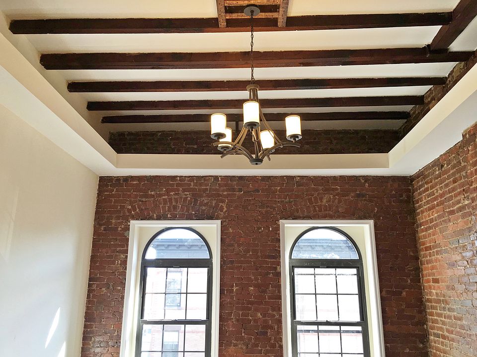 1st image of 704 Macdonough St APT 3