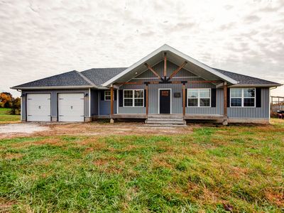 832 Mt. Carmel Road, Clever, MO, 65631
